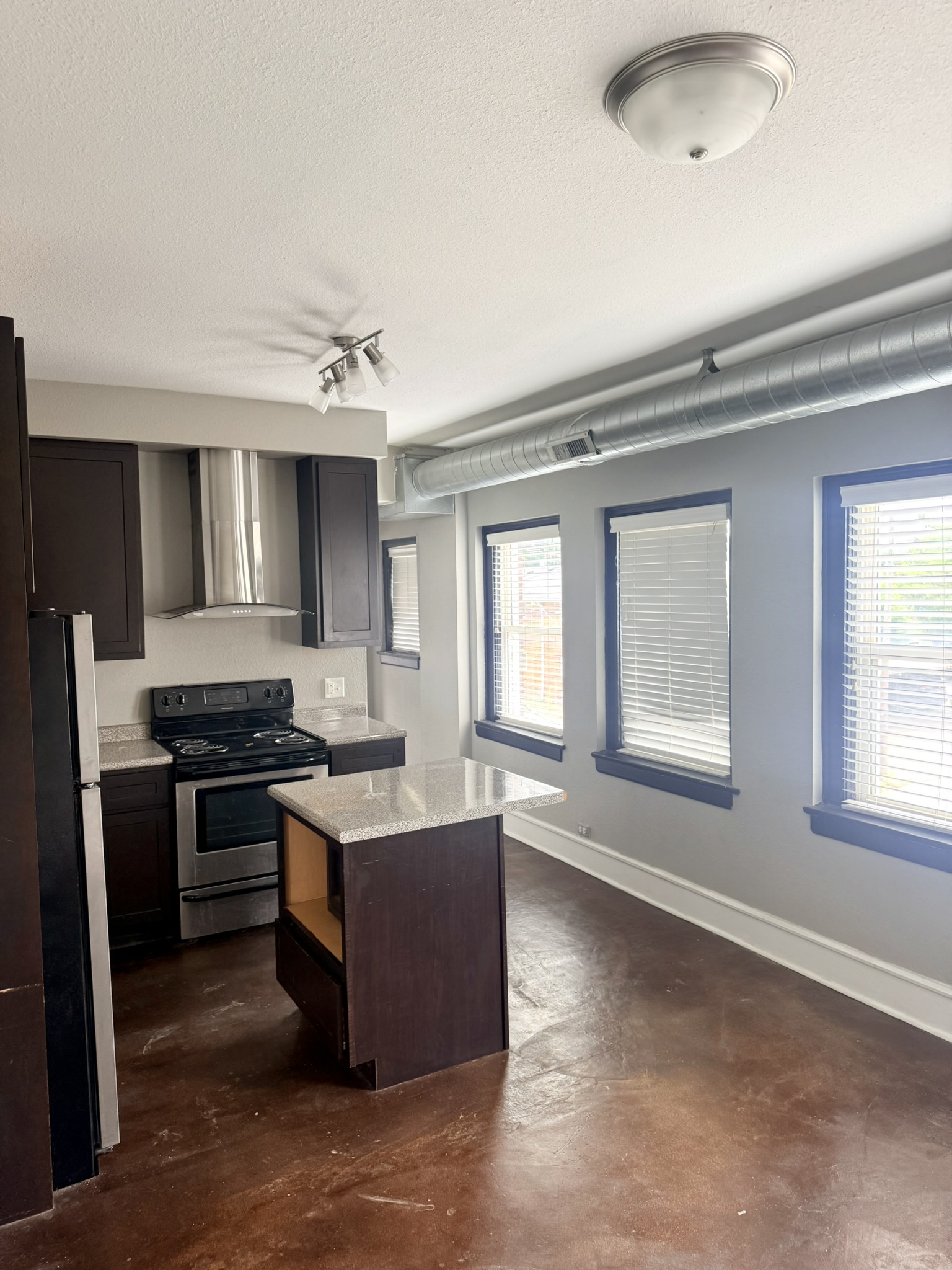 151 North Fountain Street - 210